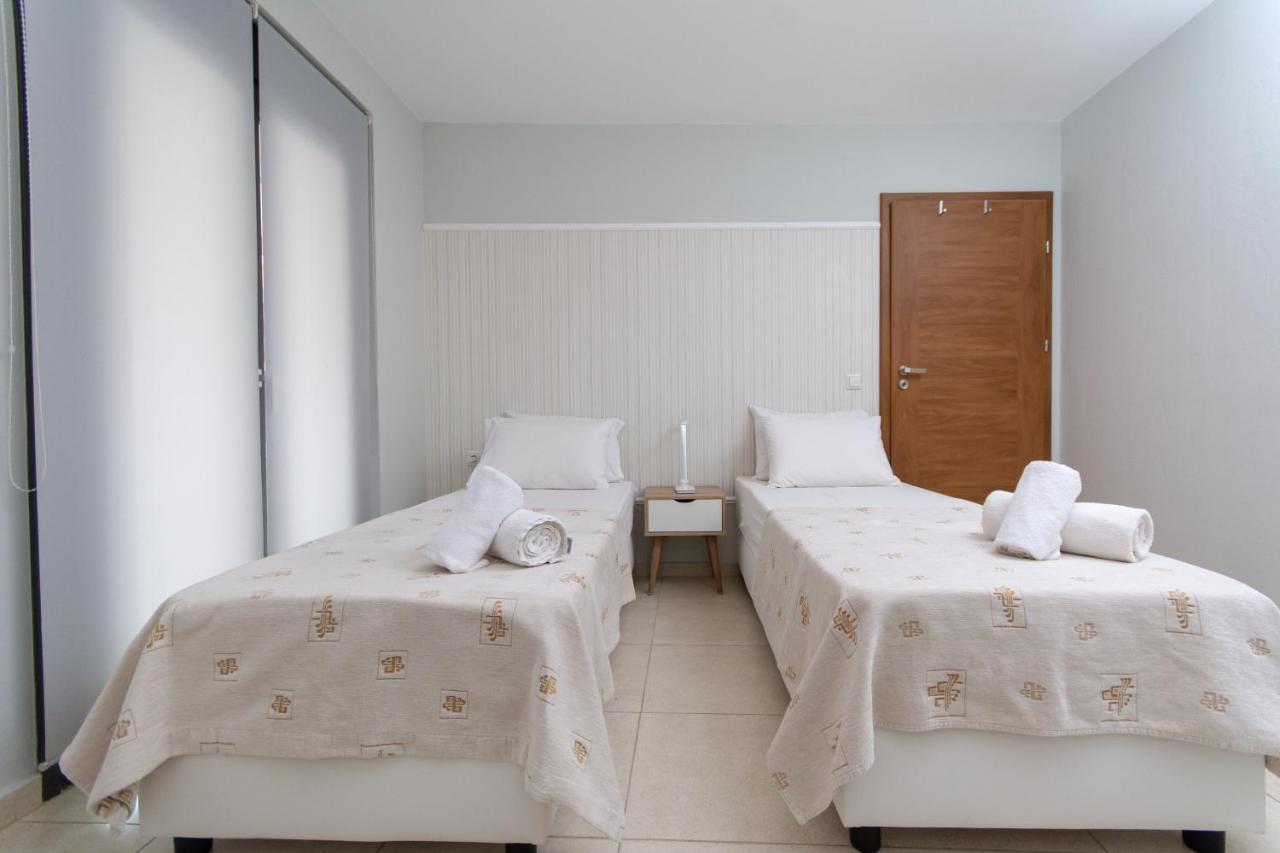 Spacious Fully Equipped 3Bd 2Bath Apt In The Heart Of City With Balconies Ac And Fast Wifi #2 伊拉克利翁 外观 照片