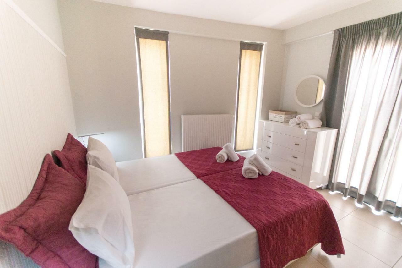 Spacious Fully Equipped 3Bd 2Bath Apt In The Heart Of City With Balconies Ac And Fast Wifi #2 伊拉克利翁 外观 照片